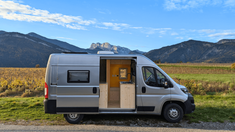 Aménagement Peugeot Boxer Wanaka Van
