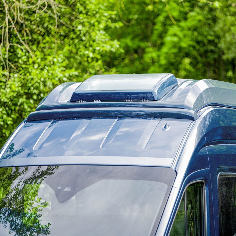 Lanterneau Midi Heki SCA 226 Ford Transit L3